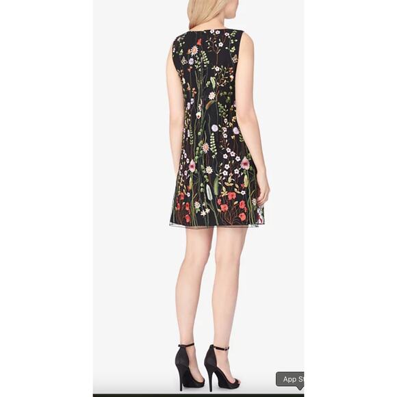 Tahari Floral Embroidered Black Shift Dress Size 12 NWT Wedding Guest - Picture 5 of 10